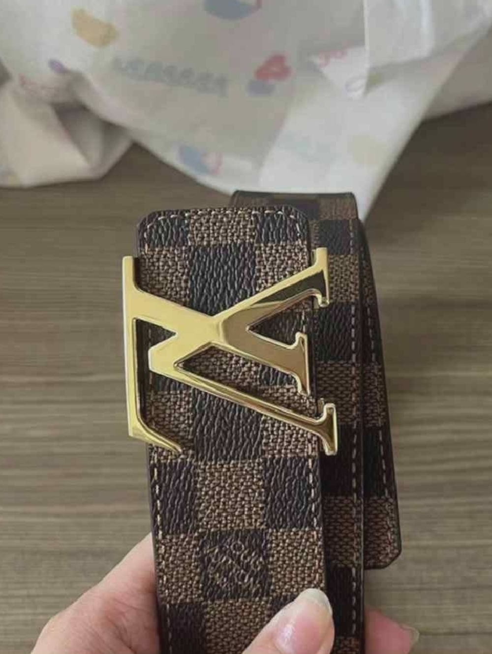 Louis Vuitton Damier Canvas Belt with Gold LV Buckle - Picture 2 of 8